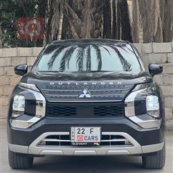 میتسوبیشی ئاوتلاندەر